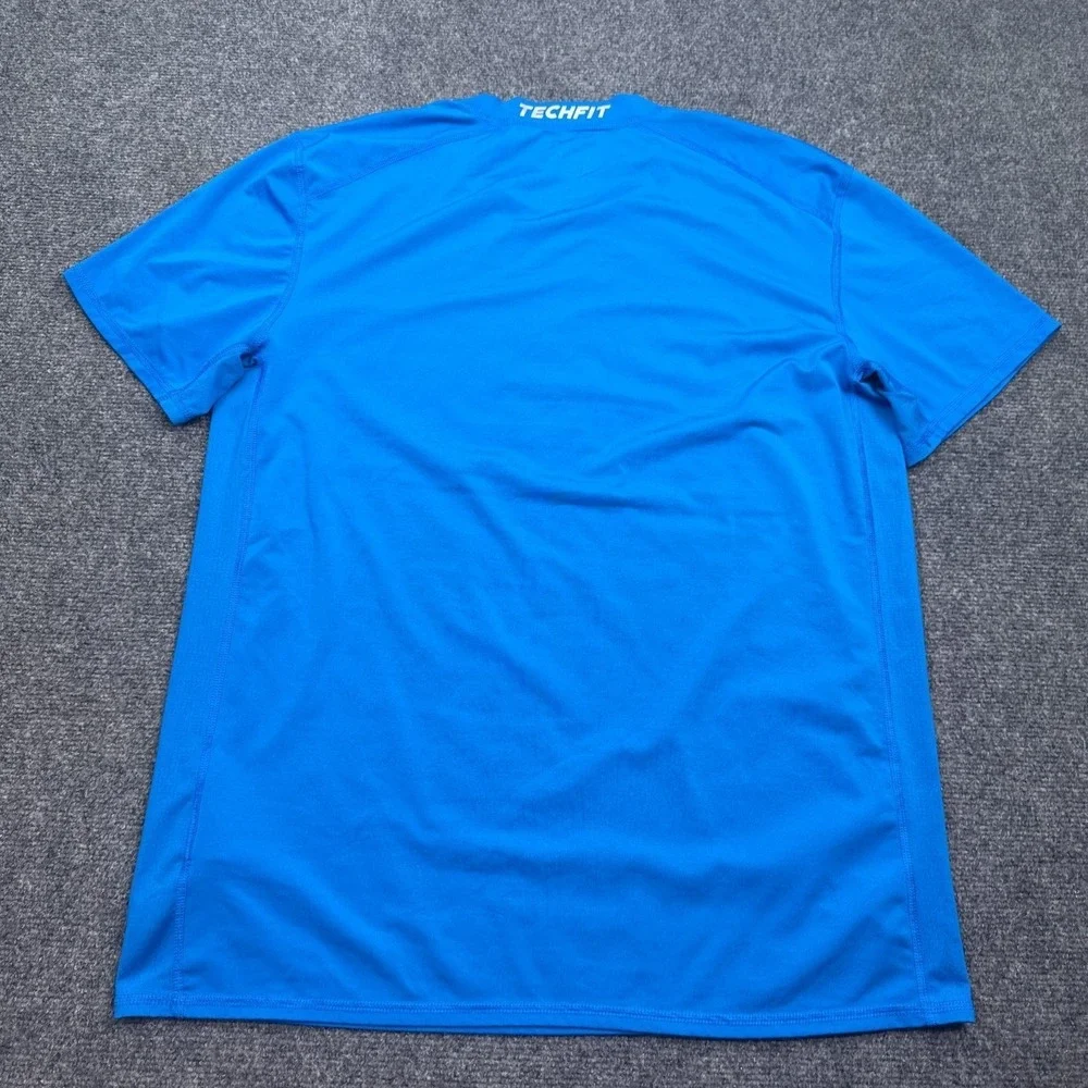 adidas techfit climalite T Shirt Mens Size Large Blue Athleisure‎ Crew Neck